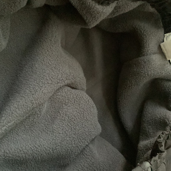 Boys Children’s Place Warm Slush/Windbreaker Pants - Picture 3 of 4